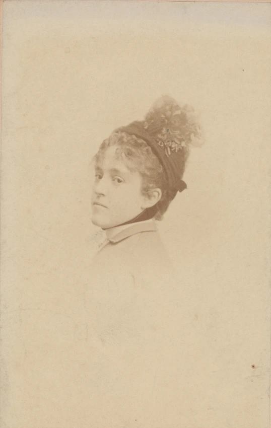 Michel Berthaud - Jeune femme au chapeau, vue de profil