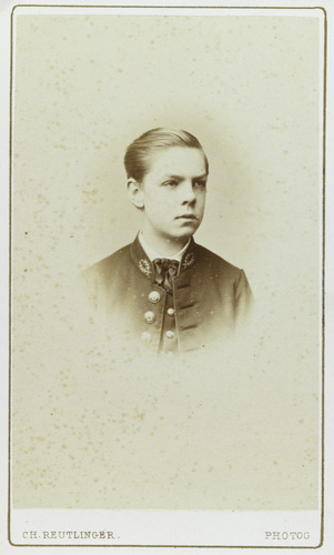 Charles Reutlinger - Jeune garçon en buste