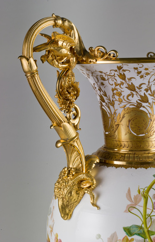 Manufacture de Sèvres - Vase 'Oeuf', 2ème grandeur