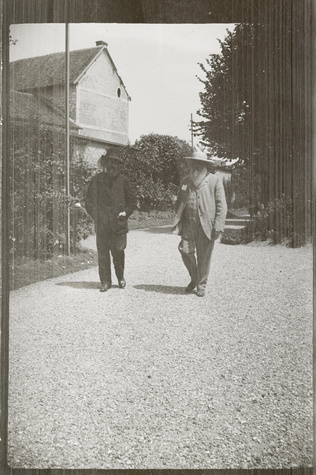Pierre Bonnard - Claude Monet (et un personnage non identifié) marchant dans une...
