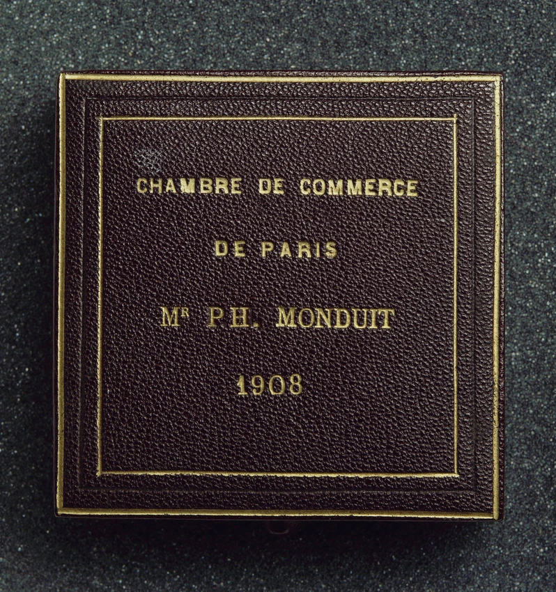 Chambre de commerce de Paris, écoles commerciales - Oscar Roty