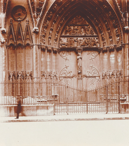 Charles Augustin Lhermitte - Le Porche d'une église
