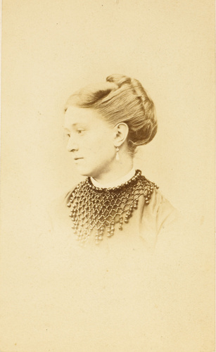 Ferdinand Mulnier - Jeune femme en buste de profil