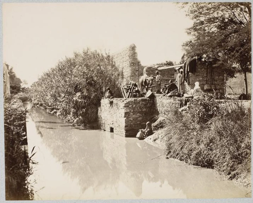 Emile Béchard - Village au bord du canal d'irrigation