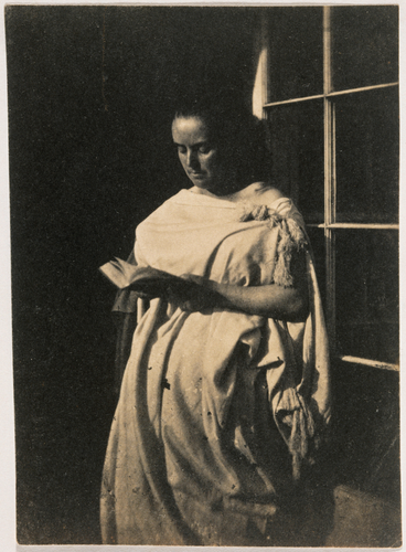 Auguste Vacquerie - Madame Victor Hugo lisant "Les Châtiments" devant la porte d...