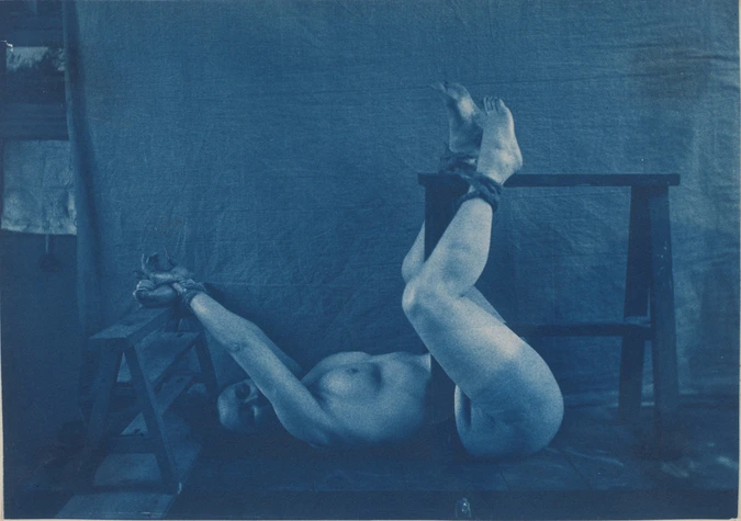 Charles-François Jeandel - Femme nue allongée sur le dos, poignets et chevilles ...