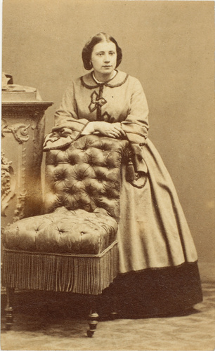 André Adolphe Eugène Disdéri - Portrait de jeune femme