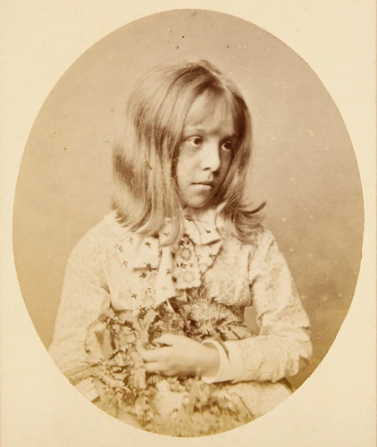 Robert Faulkner - Anna Alma-Tadema, à l'âge de dix ans, de trois-quarts