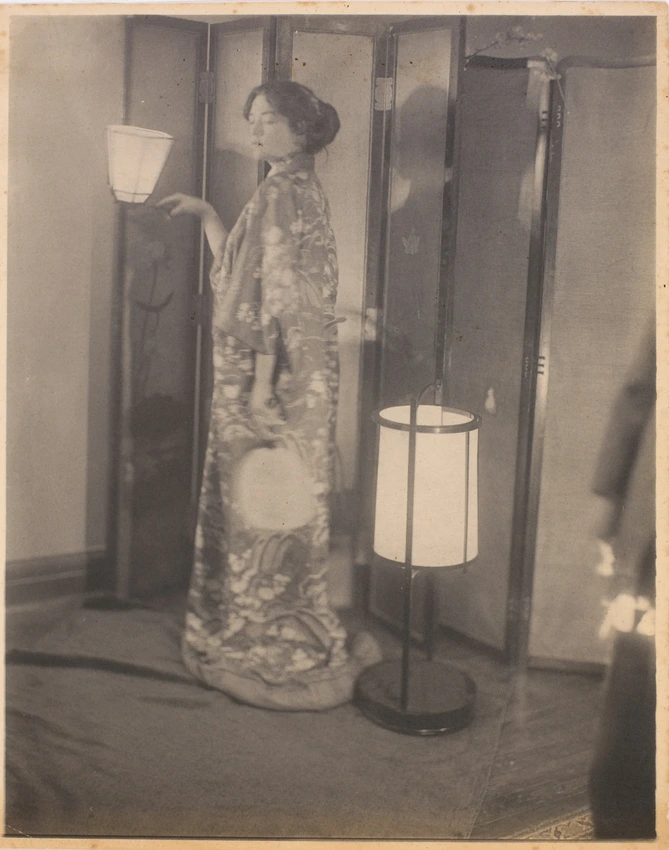 Paul Haviland - Jeune femme en costume japonais, près d'une lampe