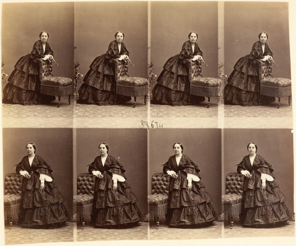 André Adolphe Eugène Disdéri - Mme Ferou en huit poses en pied