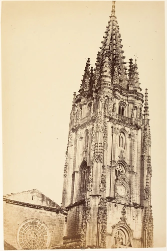 Charles Clifford - Oviedo : Tour de la cathédrale