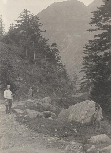 Anonyme - Environs de Luchon. Chemin muletier du lac d'Oô