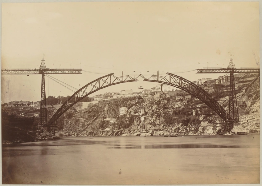 Emilio Biel & Cia - Le Pont Maria Pia sur le Douro à Porto, en construction fin ...