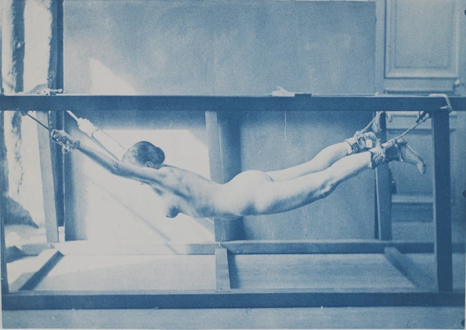 Charles-François Jeandel - Femme nue attachée, suspendue face vers le sol