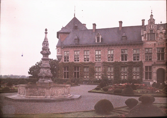 Anonyme - Cour du château de Gaasbeek
