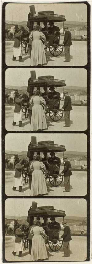 Auguste Lumière - Plaque 3, film 32, départ en voiture, La Ciotat