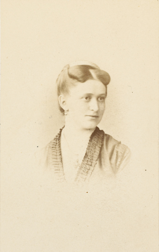 Ferdinand Mulnier - Marie Marguerite Gaudelet Eiffel, buste tête de trois-quart