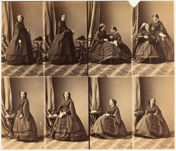 André Adolphe Eugène Disdéri - Comtesse et Mlle Orloff en huit poses