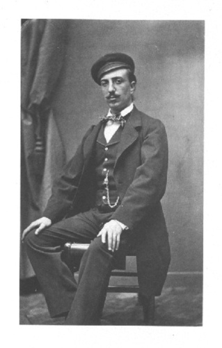 Achille Bonnuit - Jeune homme avec berêt, assis