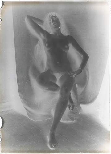 François-Rupert Carabin - Femme nue assise de face, bras droit derrière la tête