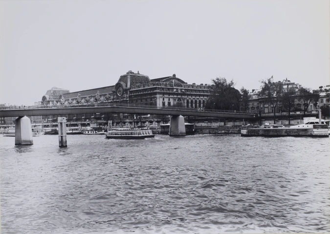 Jim Purcell - Façade Seine, vue de la gare et de la passerelle Solférino depuis ...