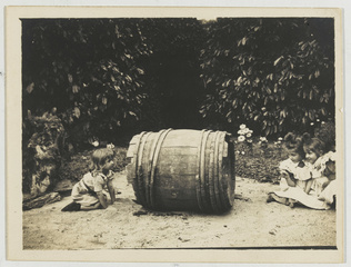 Agnès Verel - Anne-Marie, Madeleine et François Boëlle, neveux du photographe St...