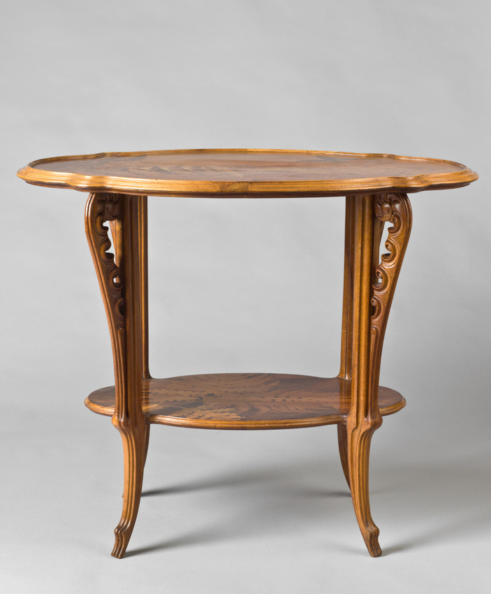 Emile Gallé - Table à thé à double plateau ovale, modèle "Fougères"