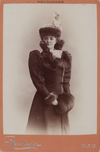 Reutlinger - Portrait de Yahne