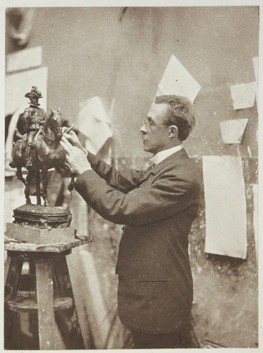 William H. Stewart - Le sculpteur Emmanuel Fremiet exécutant la cire de son "Vél...