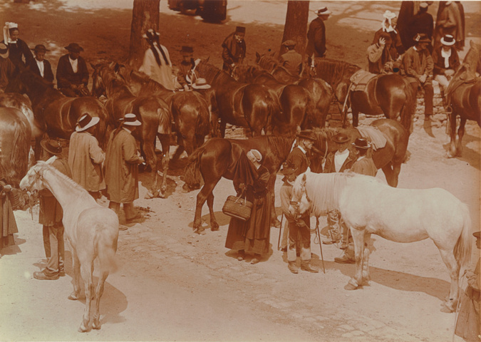 Charles Augustin Lhermitte - Bretons et chevaux au marché