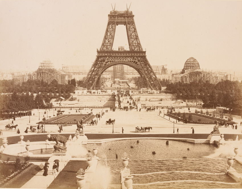 Neurdein frères - Etat d'avancement des travaux en août 1888. Au premier plan le...