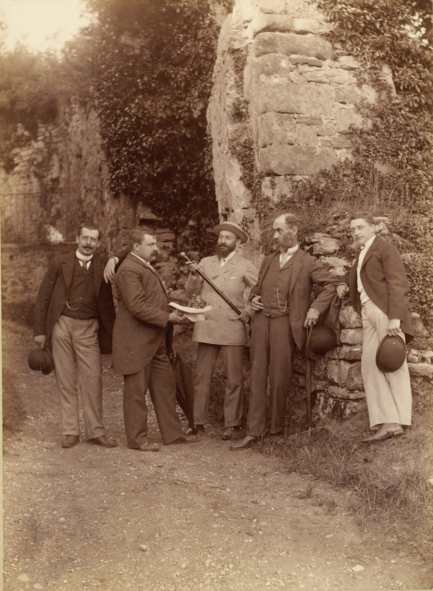 Anonyme - Groupe d'hommes : Adolphe Salles (premier à gauche) et Albert Eiffel (...