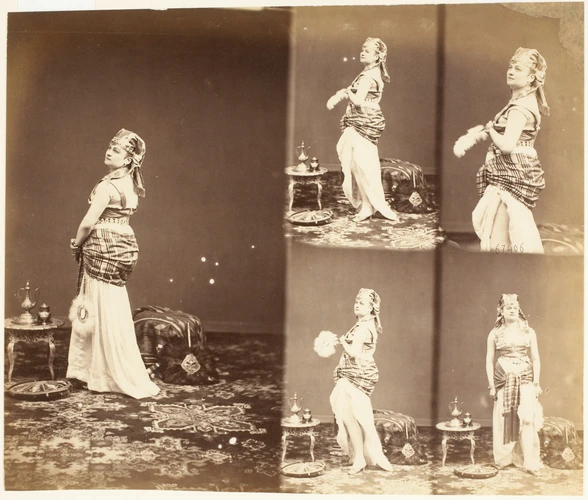 Mademoiselle Fonti, dans "La Biche au bois", féerie des frères Cogniard - André Adolphe Eugène Disdéri