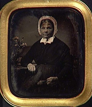 Guiraud - Femme coiffée d'un bonnet