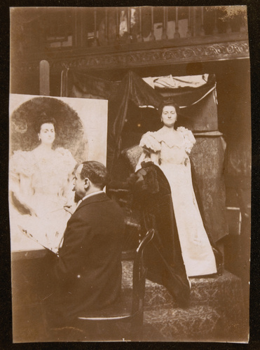 Anonyme - Léon Comerre peignant dans son atelier