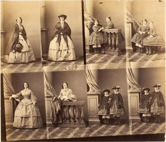André Adolphe Eugène Disdéri - Mme Arnold et deux fillettes en huit poses, quatr...