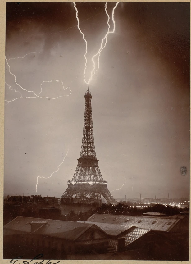 La Tour Eiffel foudroyée - Gabriel Loppé