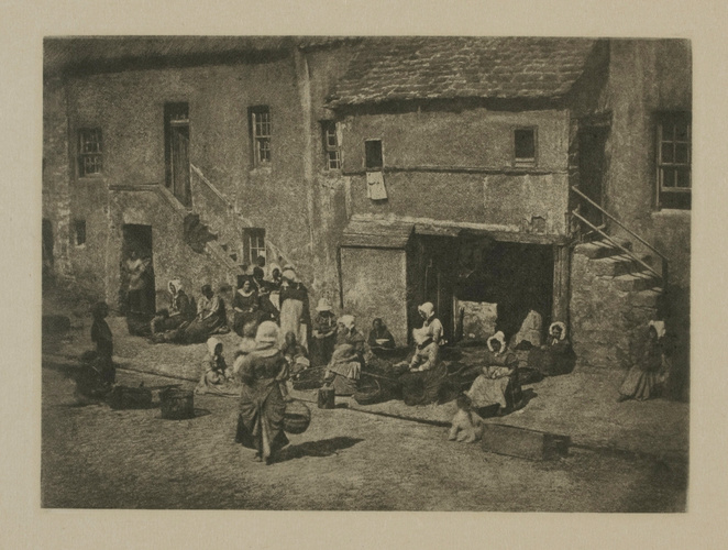 David Octavius Hill - Newhaven Fisheries. Fishergate, North Street, St Andrews
