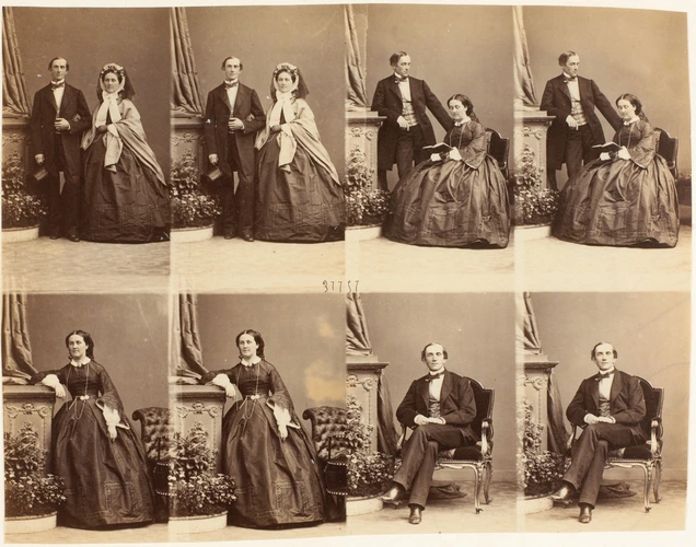 André Adolphe Eugène Disdéri - M. et Mme Zinowieff en huit poses, quatre du coup...