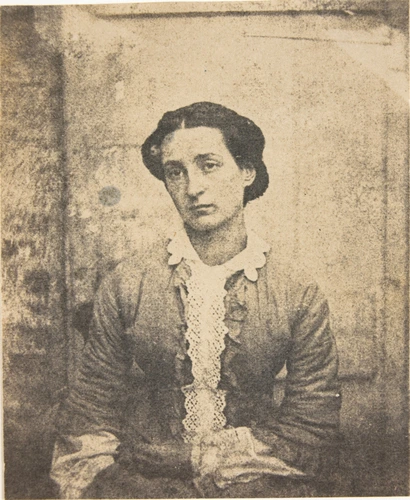 Auguste Vacquerie - Adèle devant une porte de Marine Terrace