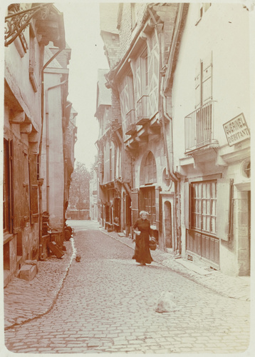 Charles Augustin Lhermitte - Vitré, vieille rue