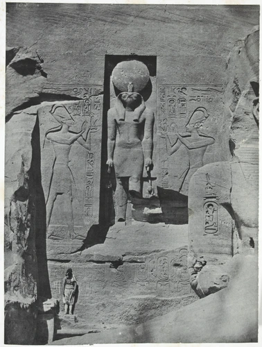 Maxime Du Camp - Nubie. Ibsamboul. Sculpture de l'entrée du Spéos de Phrè