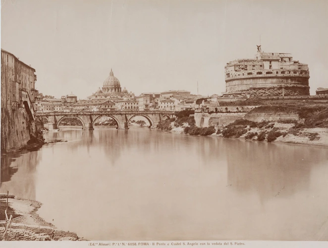 Alinari - Pont et château San Angelo avec vue sur Saint-Pierre, Rome