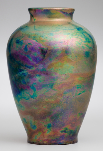 Zsolnay Porcelánmanufaktúra Zrt - Vase