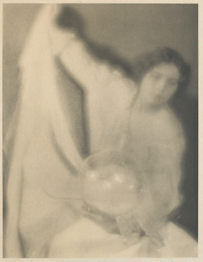 Clarence Hudson White - Experiment 28