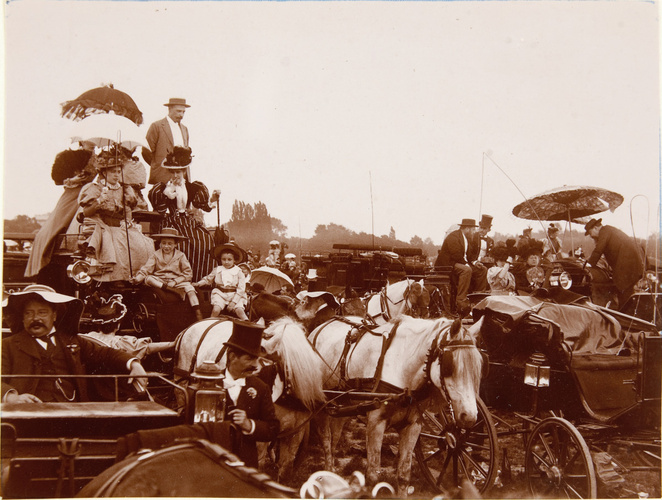 Henri Lemoine - Champs de courses, personnages et calèches