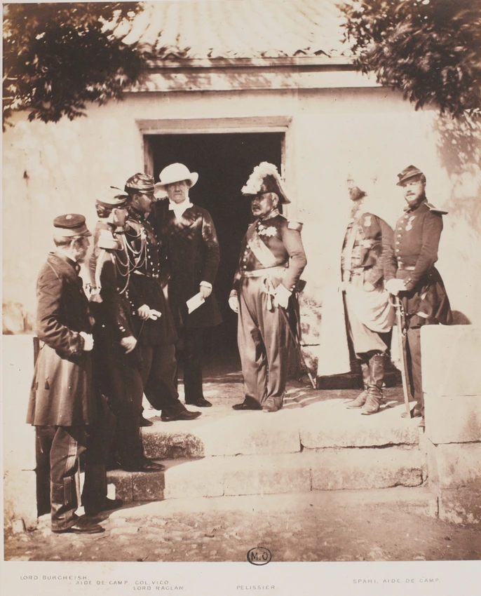 Group at Head Quarters, Lord Burgheish, Aide de Camp, Col. Vigo, Lord Raglan, Pelissier, Spahi, Aide de Camp - Roger Fenton