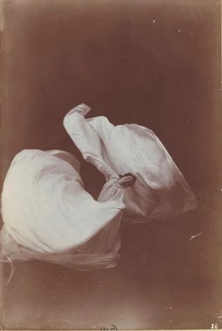 The Taber bas-relief photographic syndicate Ltd (Paris) - Mlle Loïe Fuller