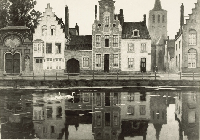 Un quai à Bruges au jour tombant