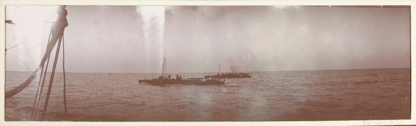 Philippe d' Orléans - Vue prise du yacht du duc d'Orléans : 3 bateaux
